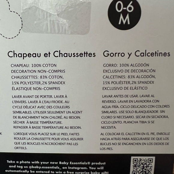 Baby’s first Halloween hat and booties - Picture 3 of 3